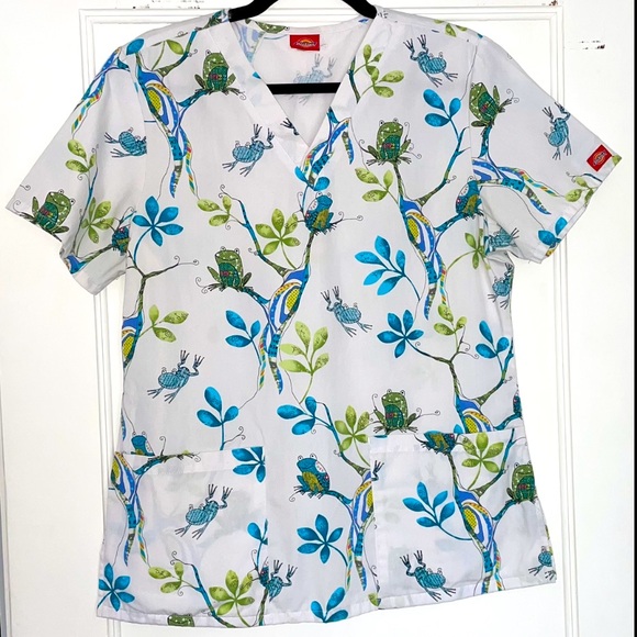 Dickies Scrub Top White with Frogs - Picture 1 of 2